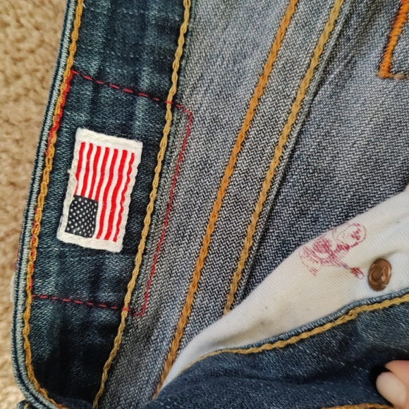 True Religion boot cut size 26 jeans - Picture 5 of 6